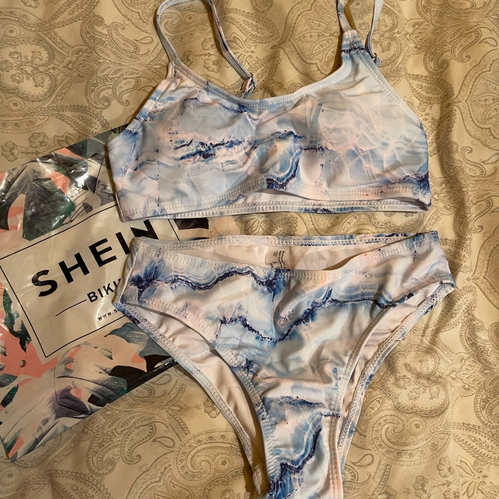 NWOT Girls bikini
